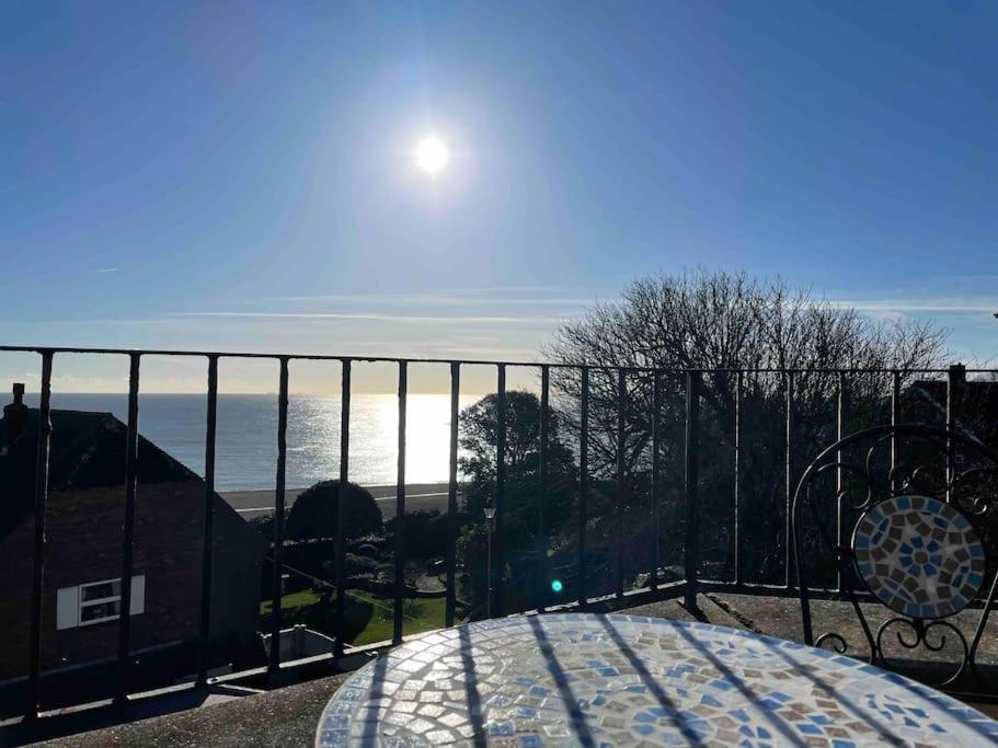 The Turret- The Best View In Folkestone Exterior foto